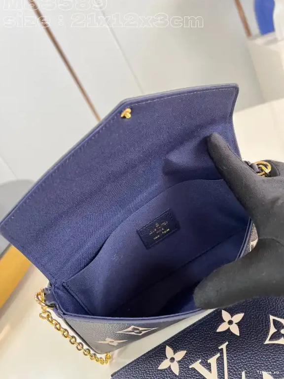 Affordable POCHETTE LOUIS VUITTON FÉLICIE 0702